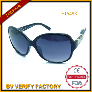 Trade Assurance Plastic Sunglasses with Decoration in Temples (F15493)